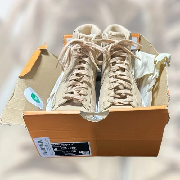Women’s Nike Blazer Mid PRM MF Tan/White Size 9.5 - Picture 9 of 9